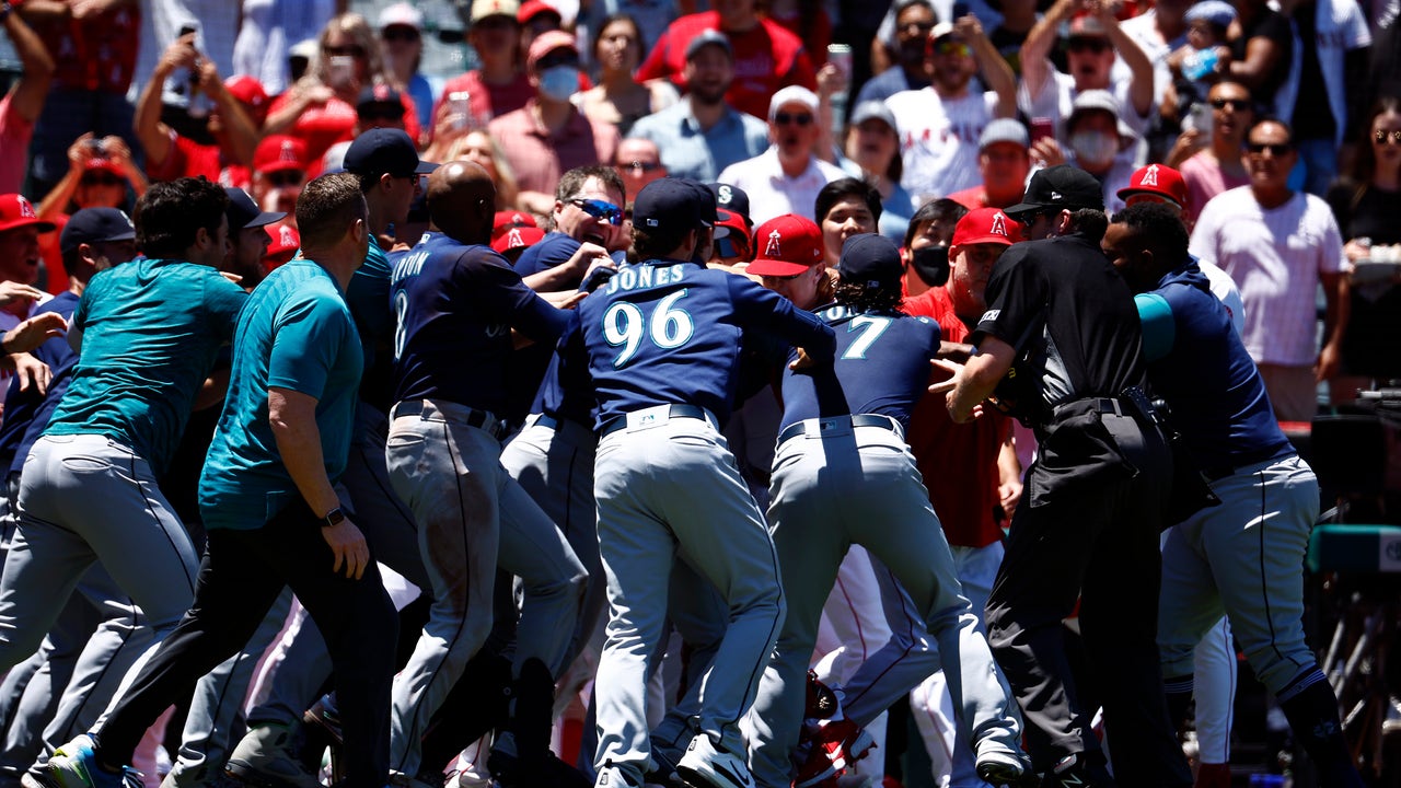 Angels' Nevin banned 10 games for brawl; M's Winker gets 7