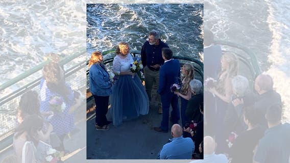Kentucky couple travels over 2,000 to have wedding on Washington ferry