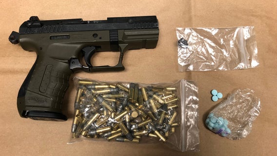 Everett police arrest four-time convicted felon, recover firearm