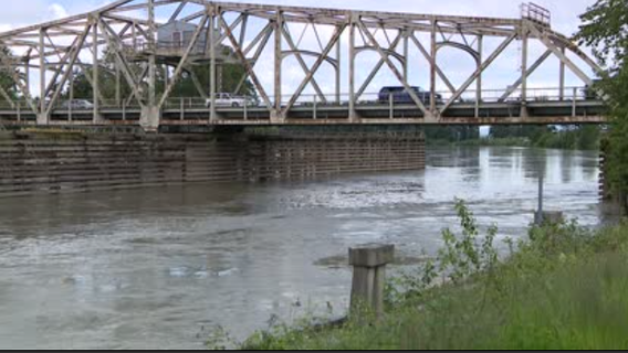 Skagit River monitored for flooding, residents hoping for sun