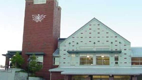 Edmonds-Woodway HS student arrested after ‘credible threat of violence’ against school