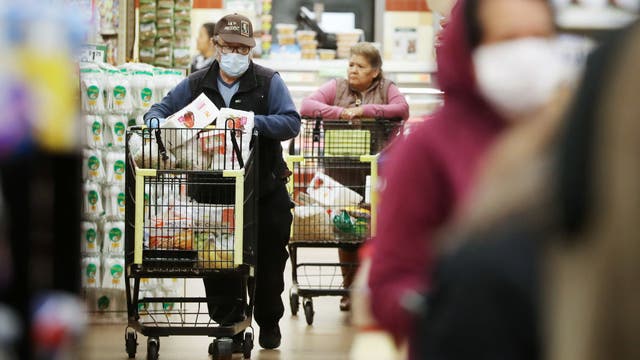 Burien ends emergency hazard pay for grocery workers, citing a shift in the pandemic