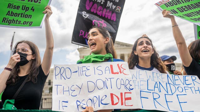 Roe v. Wade overturned: Washington leaders react to Supreme Court decision on abortion case