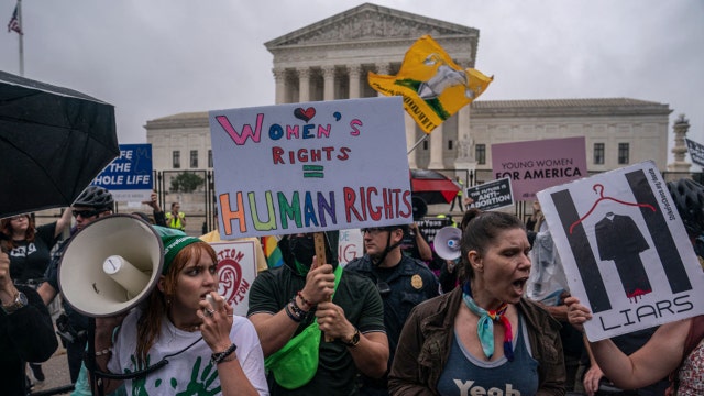 Abortion battles in state courts after Supreme Court ruling