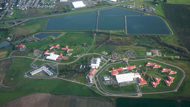 80 people in Oregon’s federal prison go on hunger strike