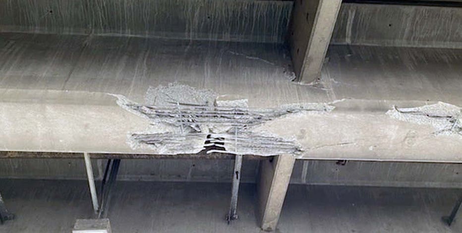 Lind Ave overpass closed at I-405 in Renton after being struck by truck