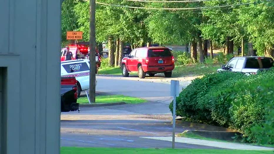 Alabama church shooting: 2 dead, 1 injured, 1 in custody after active  shooter call
