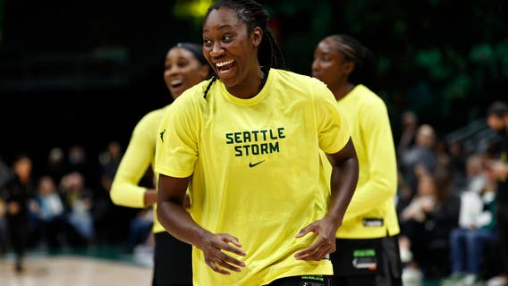 Charles hits milestone in Storm’s 82-72 victory over Dream