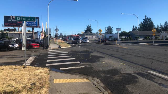 13-year-old bicyclist hit, killed by car in Parkland