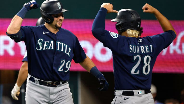 Seattle Mariners extend win streak to 14 games heading into All