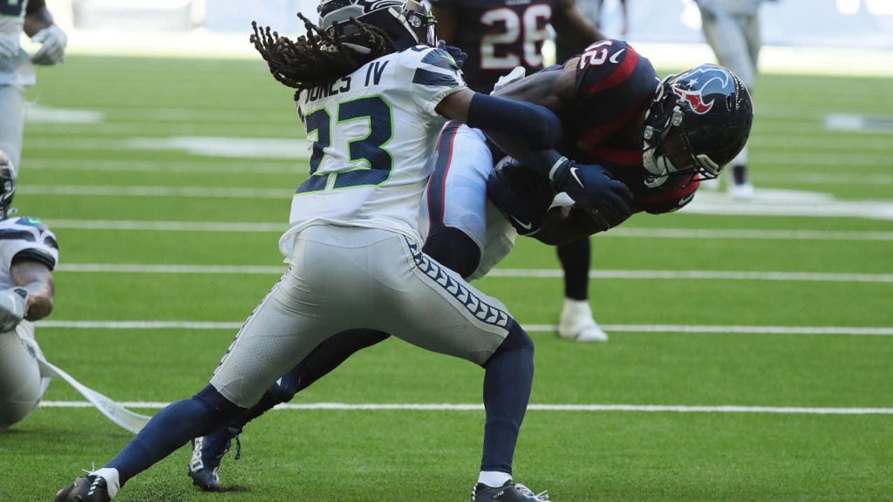 NFL World Reacts To Seahawks, Falcons Game Delay News - The Spun