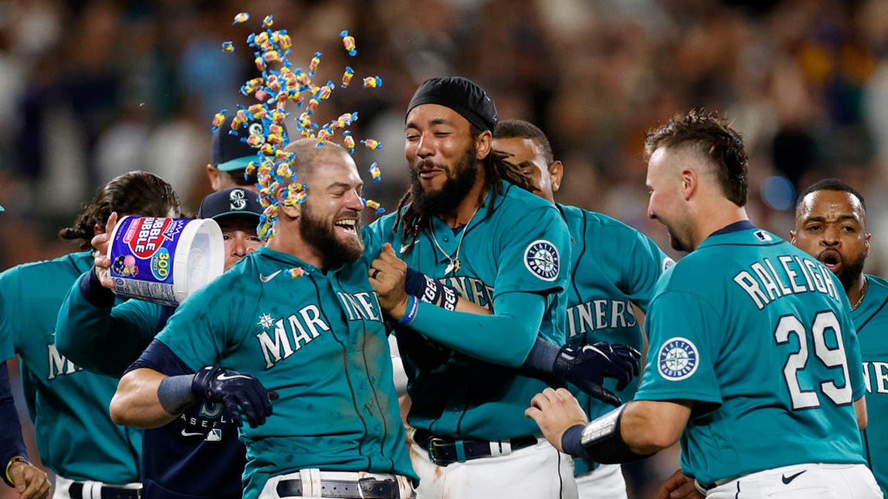 Mitch Haniger lifts Mariners over Guardians 3-2 in 11 innings