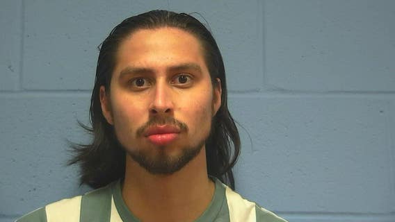 Police search for man accused of child rape after failing to appear in Oak Harbor court