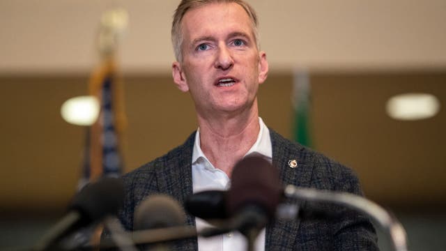 Portland mayor bans homeless camps on school walking routes
