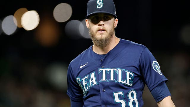 Reliever Ken Giles designated for assignment by Mariners