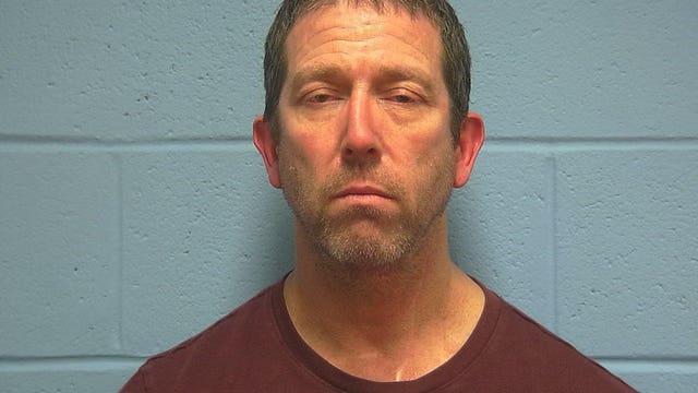 Deputies issue $200,000 arrest warrant for man accused of violating DV no-contact order