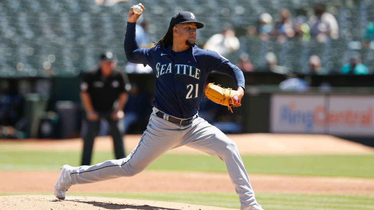 Seattle Mariners, pitcher Luis Castillo agree to 5-year, $108M deal