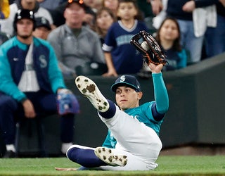 Shoe Rally' born at T-Mobile Park's Mariners Wild Card watch party 