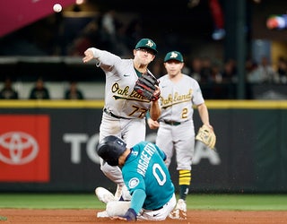 Shoe Rally' born at T-Mobile Park's Mariners Wild Card watch party 