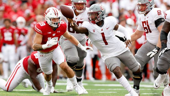 Nakia Watson helps Washington State beat No. 19 Wisconsin 17-14