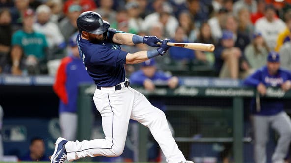 J.P. Crawford's 11th inning RBI single lifts Mariners to 10-9 victory over Rangers.