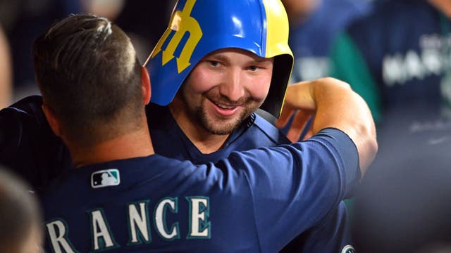 Crawford, Raleigh deliver in 11th, Mariners beat Guardians