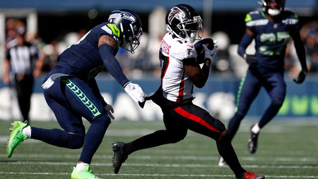 Pete Carroll encouraged by offense, focused on fixing defensive issues