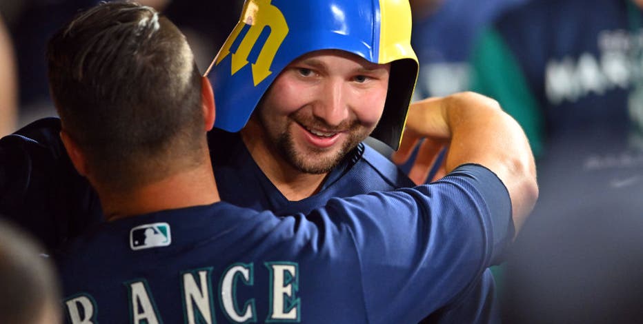 Crawford, Raleigh deliver in 11th, Mariners beat Guardians