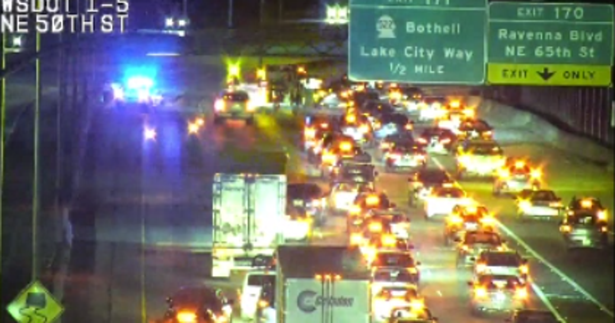 Pedestrian hit by car on I-5 near U-District | FOX 13 Seattle