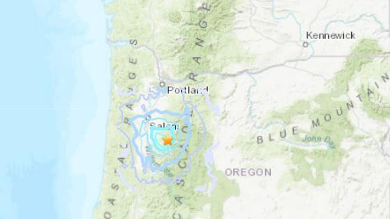 Did you feel it?  A 4.4 magnitude earthquake has been reported in Oregon