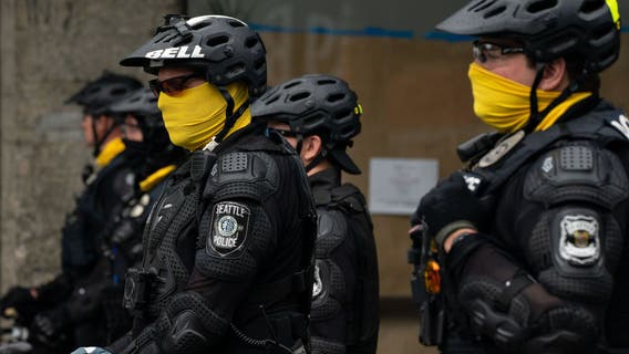 Panel: Seattle Police should apologize for violent protest response