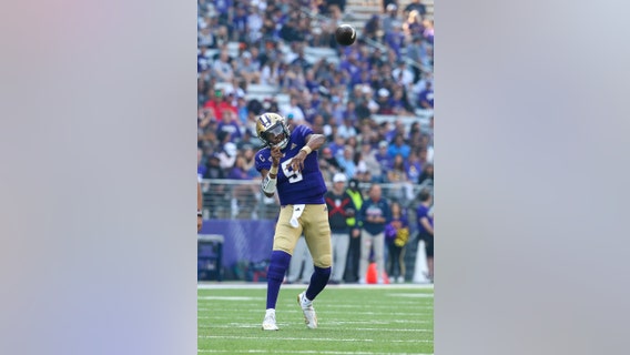 Michael Penix Jr. throws for 516, UW drops Arizona 49-39