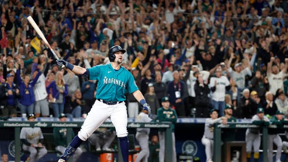 Cal Raleigh walk-off homer with two outs in ninth clinches playoff spot for Mariners