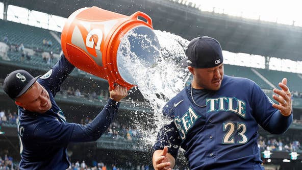 Julio homers, France walk-off single gives Mariners 5-4 win over Tigers to cap regular season