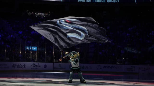 Kraken mascot Buoy gives away free historic playoff tickets, chocolate to fans
