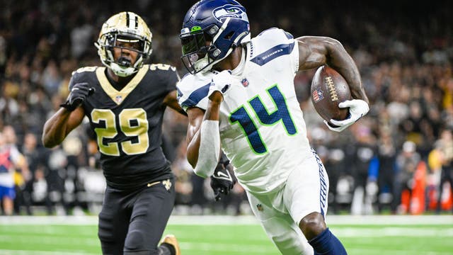 Seahawks WR DK Metcalf ruled out with knee injury against Chargers
