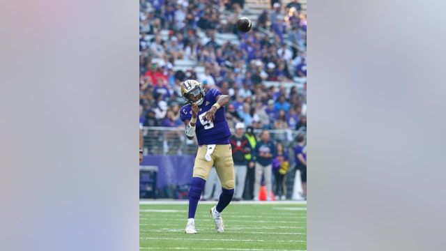 Michael Penix Jr. throws for 516, UW drops Arizona 49-39