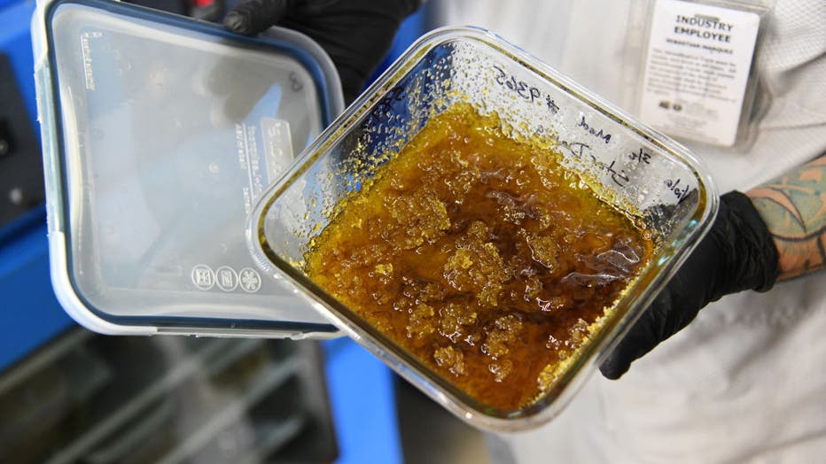 Dabbing: Smoking marijuana extract with high levels of THC is growing in  popularity - ABC7 New York