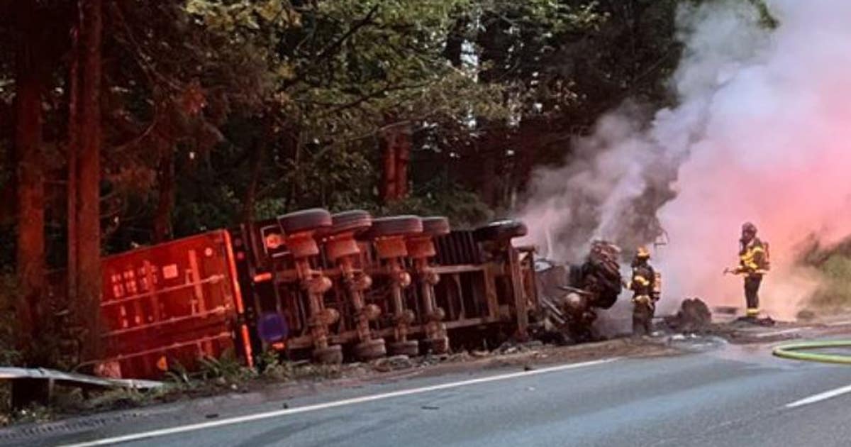 Multiple crashes, semi truck fire blocks SR 18 near Tiger Mountain ...