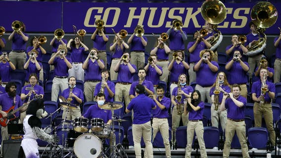 Washington beats Saint Mary’s for Wooden Legacy championship