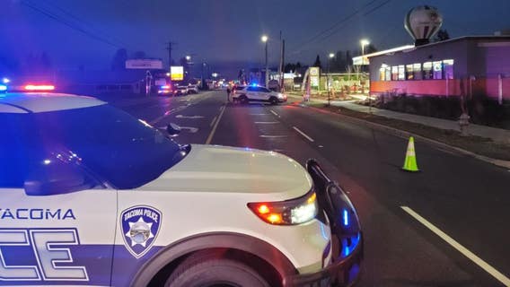 At least 1 dead after early morning crash in Tacoma