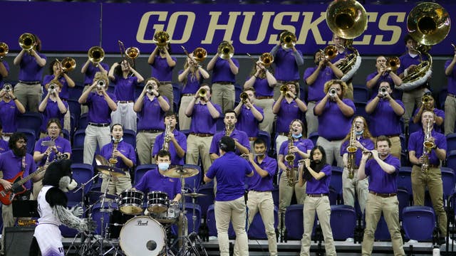 Washington beats Saint Mary’s for Wooden Legacy championship