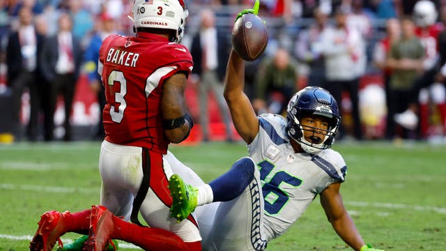 Seahawks win 4th straight, beat struggling Cardinals 31-21
