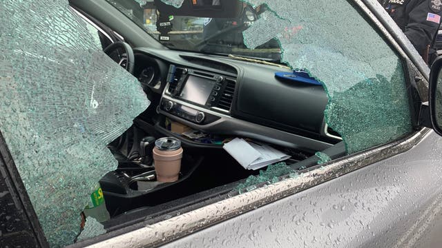 Seattle Police investigate shooting that left 1 injured inside car on West Seattle Bridge