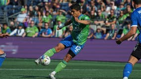 Sounders re-sign Fredy Montero to one-year deal
