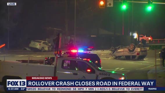 Police investigate deadly rollover crash in Federal Way, 1 recovering in the hospital