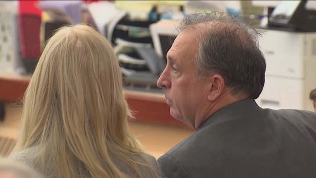 Finger-pointing during closing arguments in criminal trial against Pierce County Sheriff