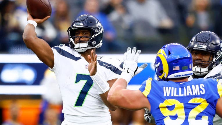 Seattle Seahawks Quarterback Geno Smith before a game between the Los