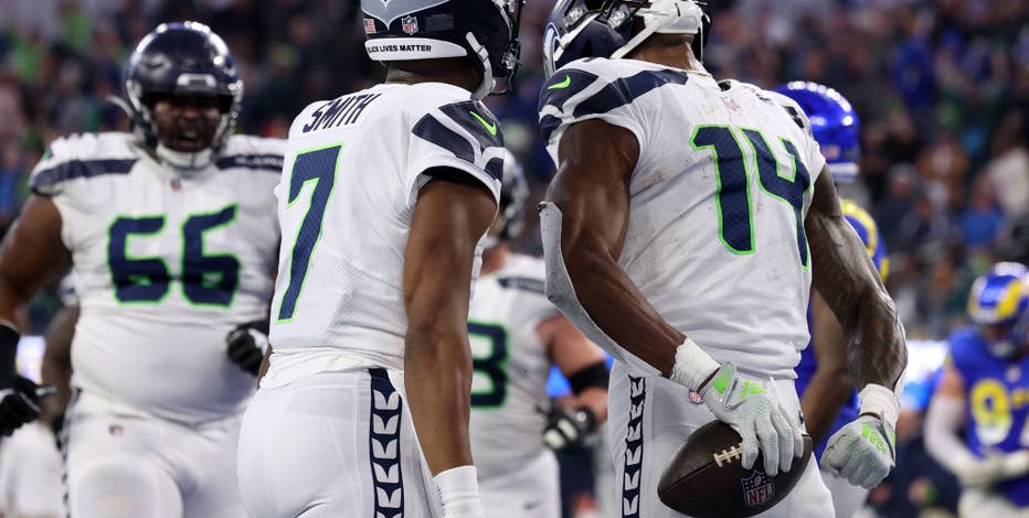 Rams fall to Seahawks 27-23 for 6th straight loss