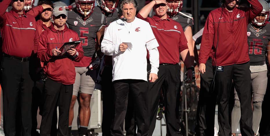 Former WSU football coach Mike Leach dies at 61